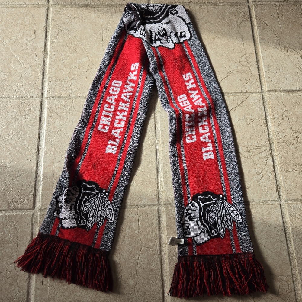 Chicago Blackhawks winter Scarf NFL FOCO Native American logo